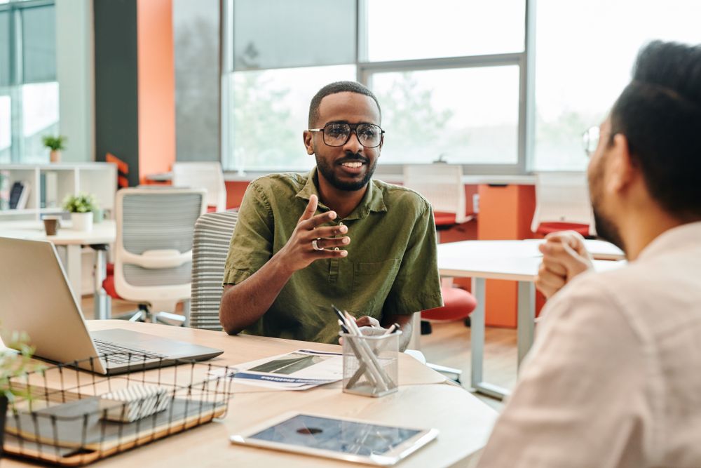 Treinamento de liderança: como desenvolver líderes preparados para os desafios atuais